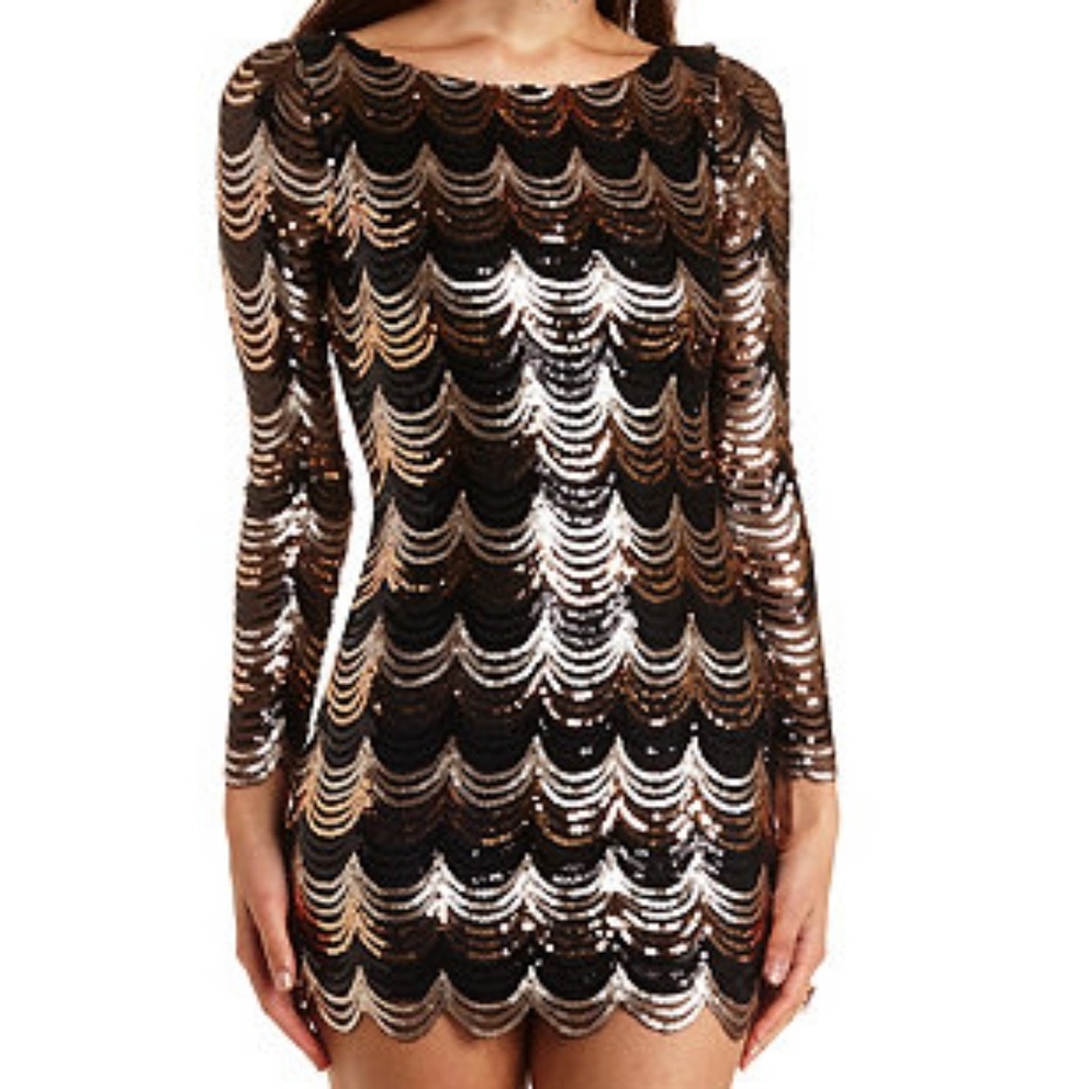 👗Scalloped Sequence Night Dress